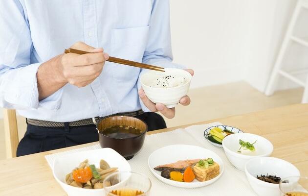 日常健康飲食中，葷素食如何搭配？